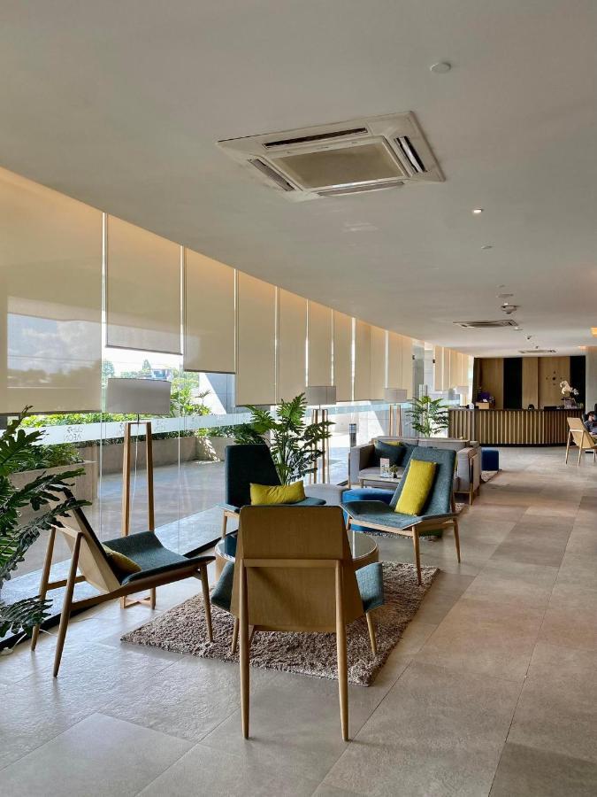 Aeon Towers Executive Suite 2Br 18Th Floor Davao City Buitenkant foto