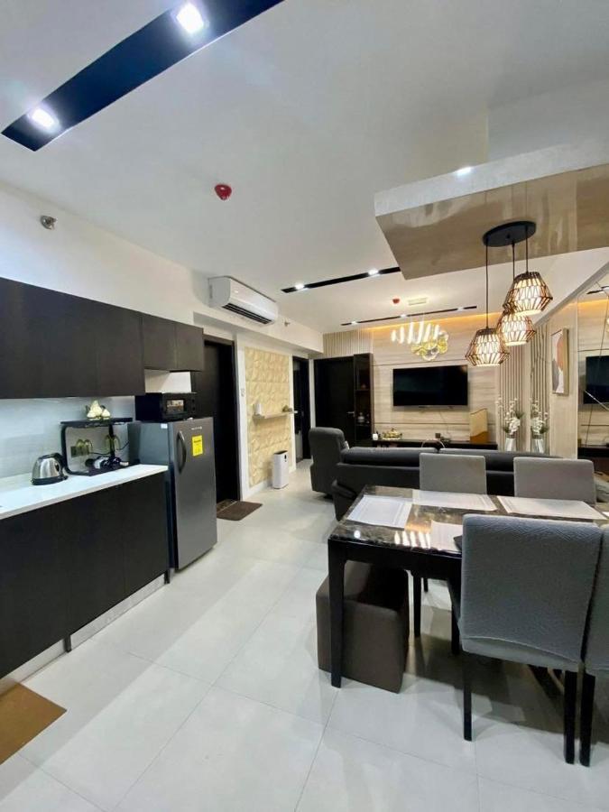 Aeon Towers Executive Suite 2Br 18Th Floor Davao City Buitenkant foto